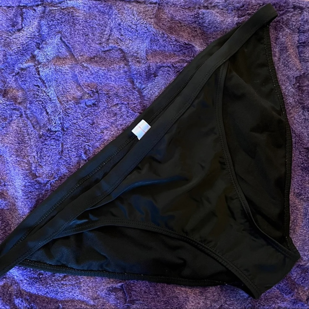 No Boundaries bikini bottom